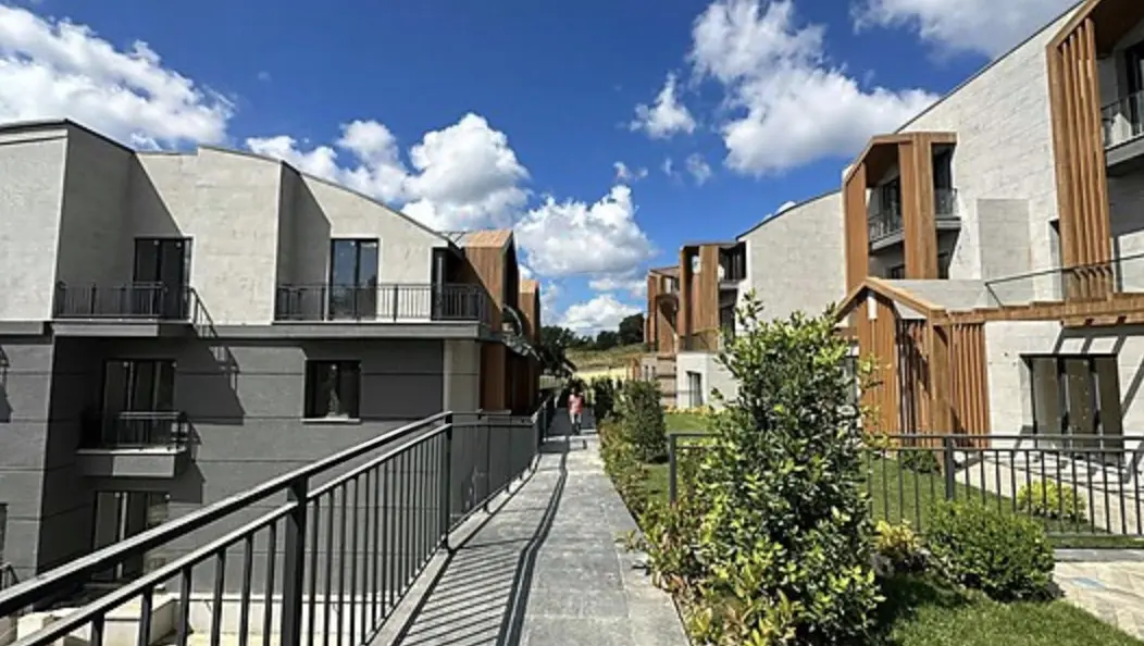 Kemerburgaz property